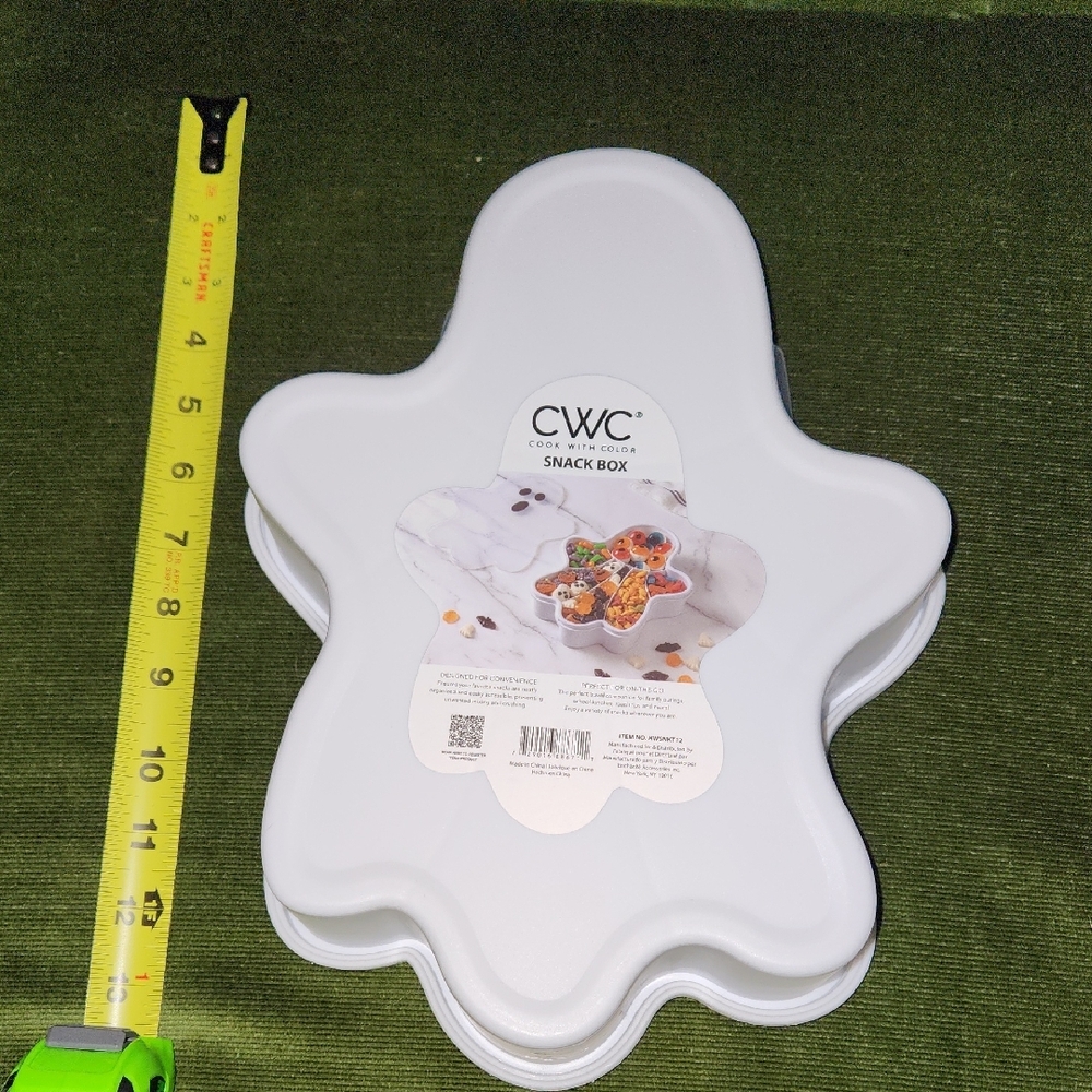 Ghost-Shaped Snack Box/Storage Container - Picture 2 of 3